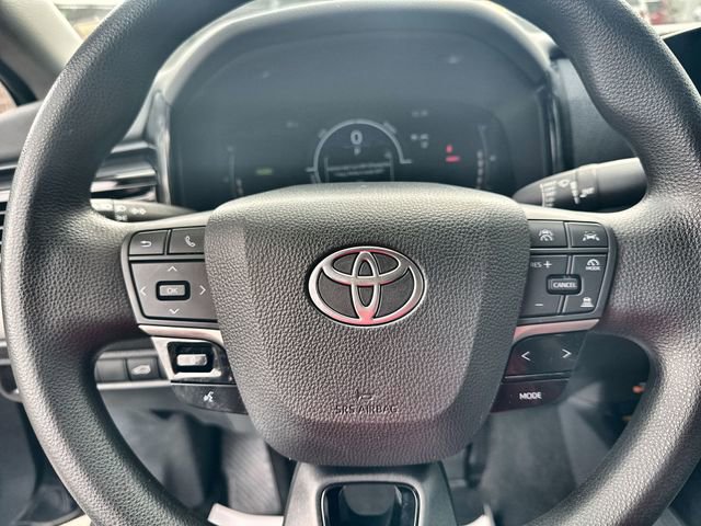 Used 2025 Toyota Camry LE FWD image 23