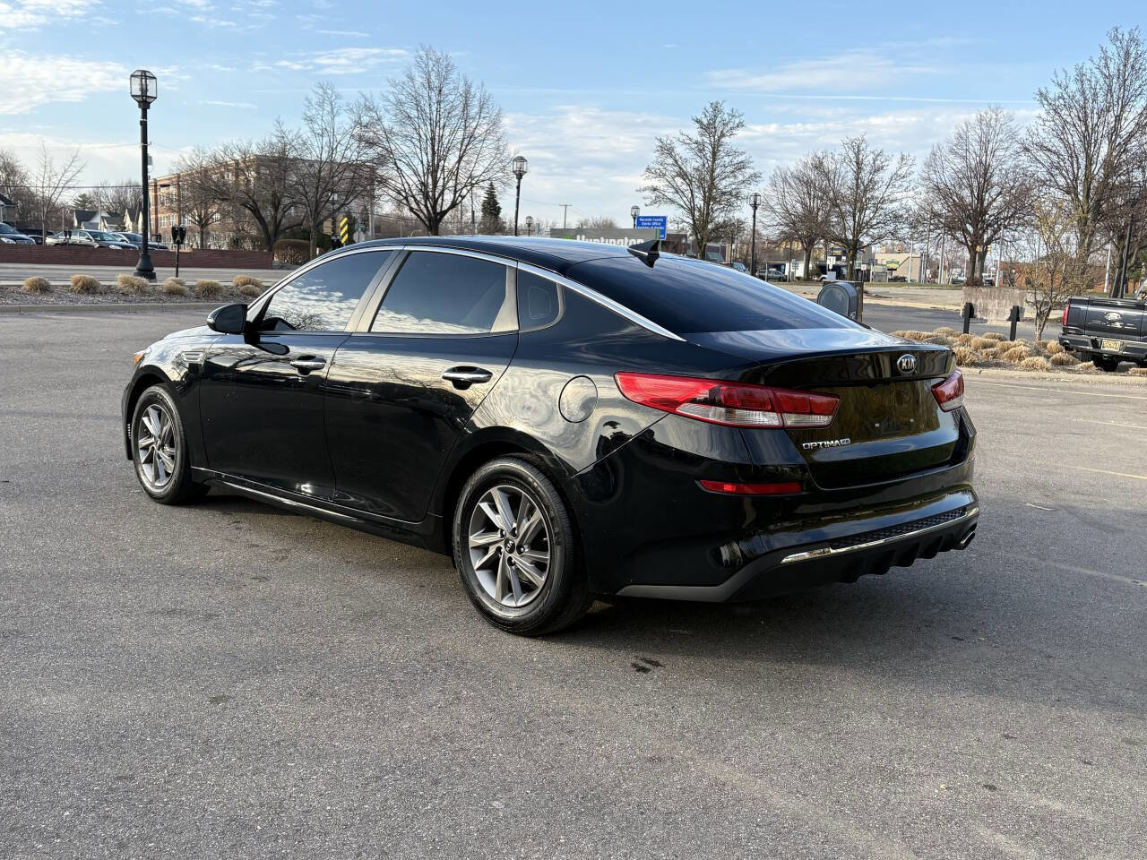 Used 2019 Kia Optima LX FWD image 16