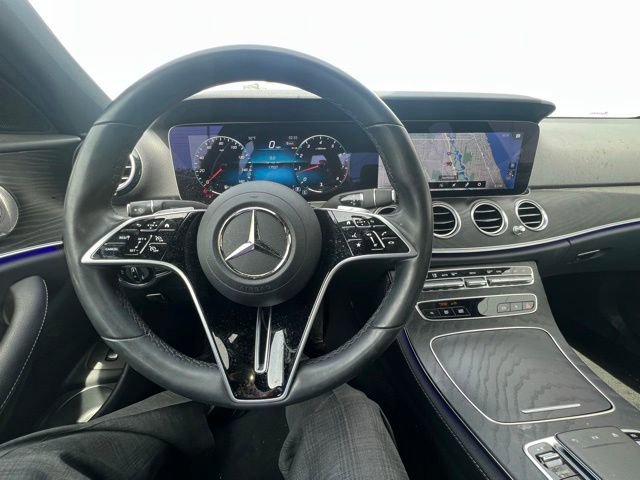 Used 2023 Mercedes-Benz E 350 4MATIC Sedan image 8