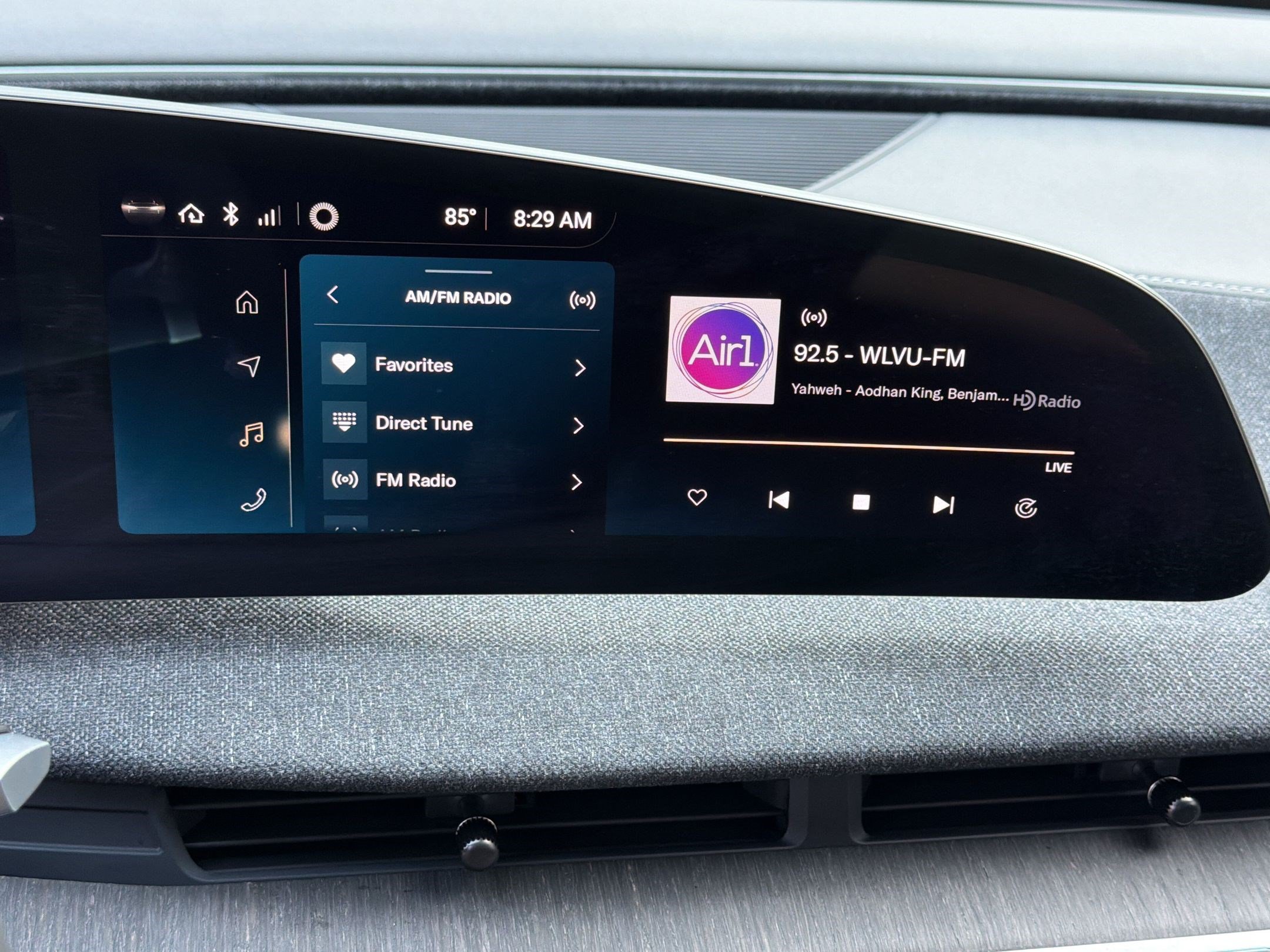 Used 2024 Lucid Air Pure RWD image 19