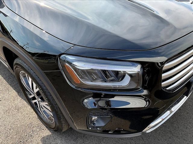 Used 2026 Mercedes-Benz GLB 250 4MATIC image 34