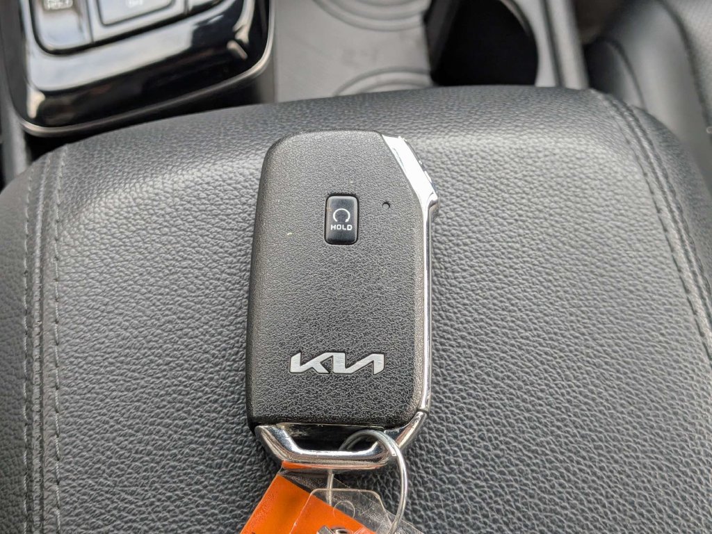 Used 2024 Kia Sportage X-Line w/ X-Line Premium Package AWD/4WD image 31