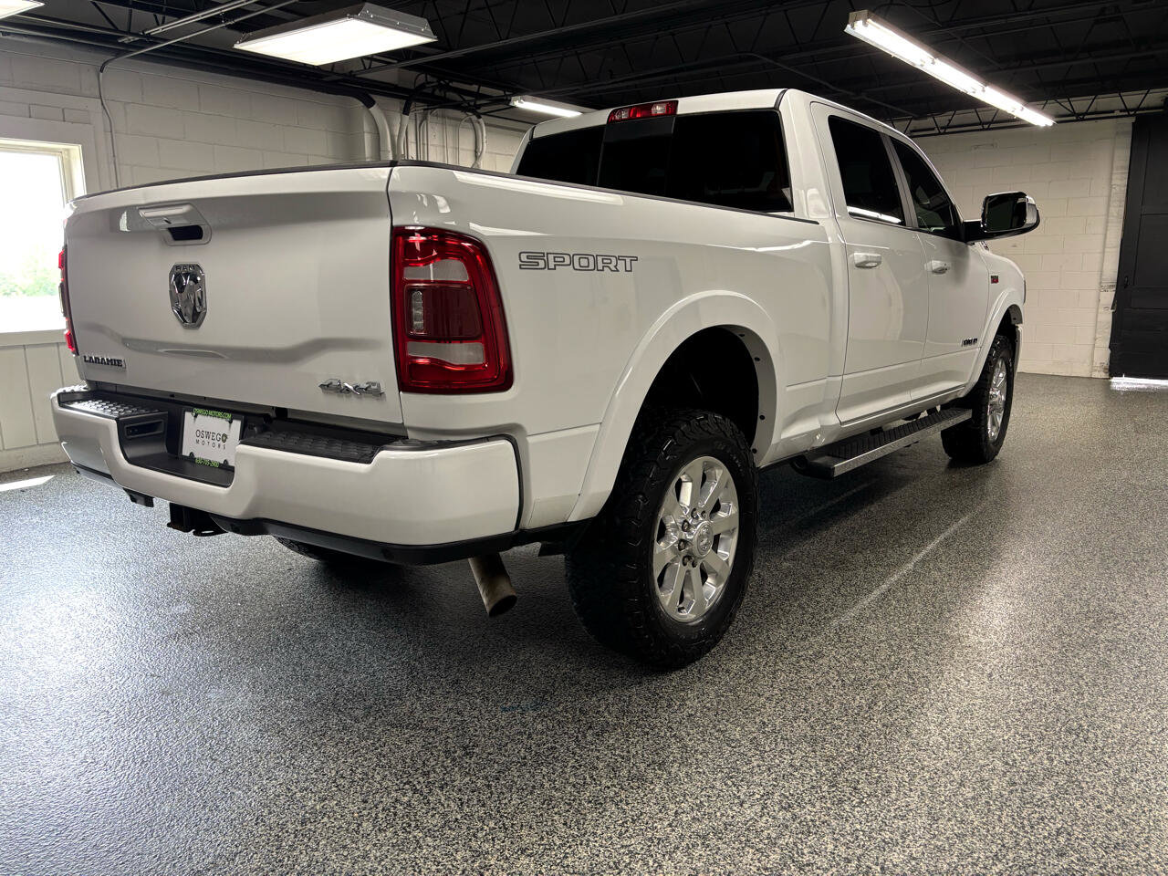 Used 2019 RAM 2500 Laramie image 8