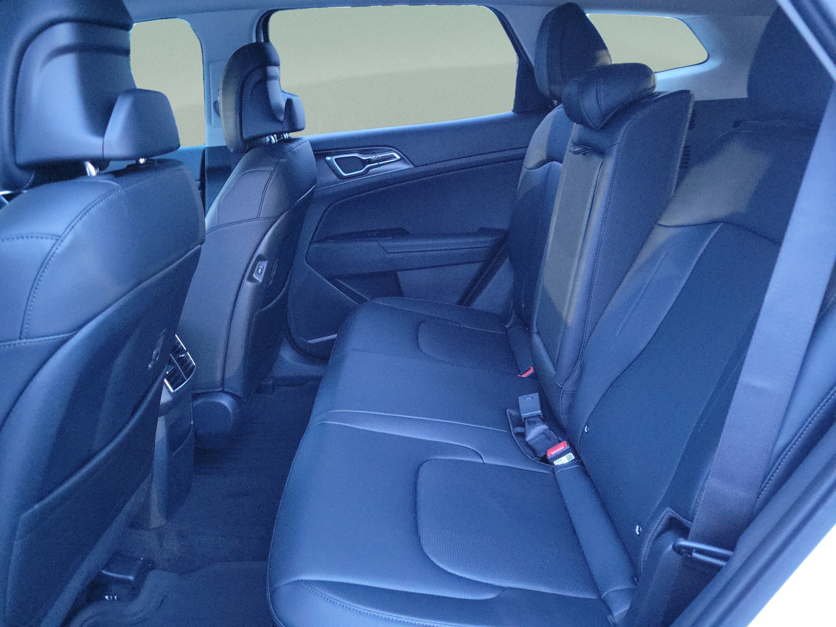 New 2027 Kia Sportage EX FWD image 10