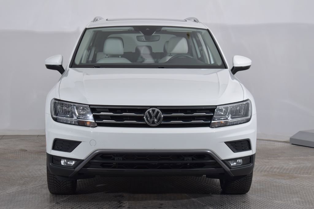 Used 2020 Volkswagen Tiguan SEL AWD/4WD image 10
