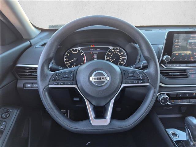 Used 2020 Nissan Altima 2.5 S FWD image 12