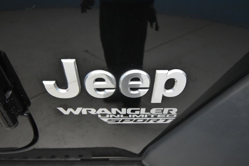 Used 2019 Jeep Wrangler Unlimited Sport S image 36