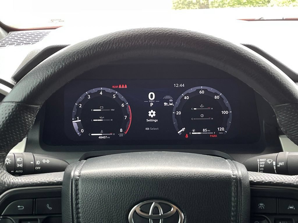 Used 2024 Toyota Tacoma TRD Off-Road AWD/4WD image 15