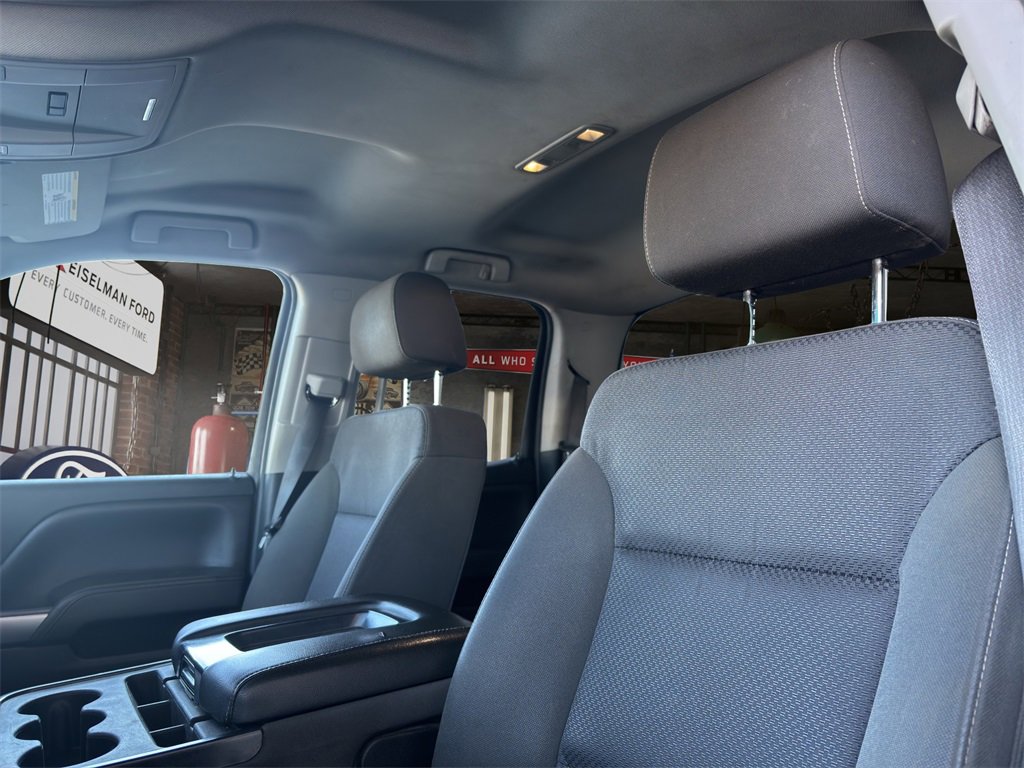 Used 2018 Chevrolet Silverado 1500 LT w/ All Star Edition image 16