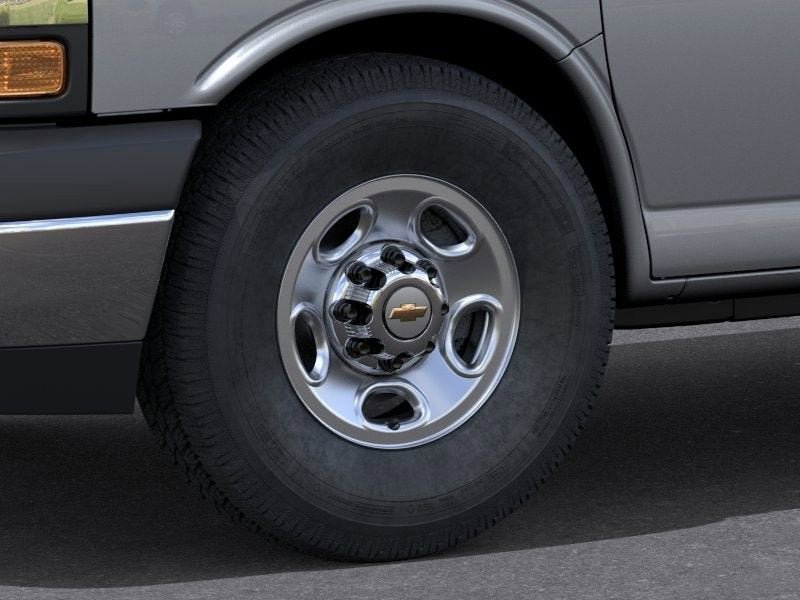 New 2026 Chevrolet Express 2500 RWD image 10