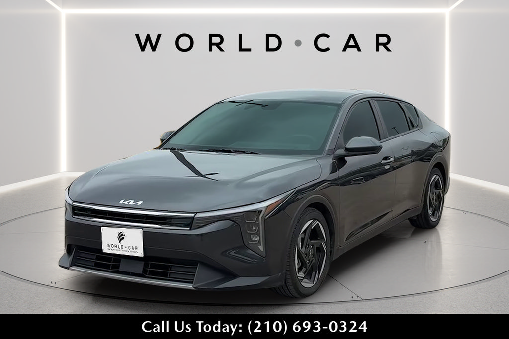 Certified 2025 Kia K4 EX FWD image 3