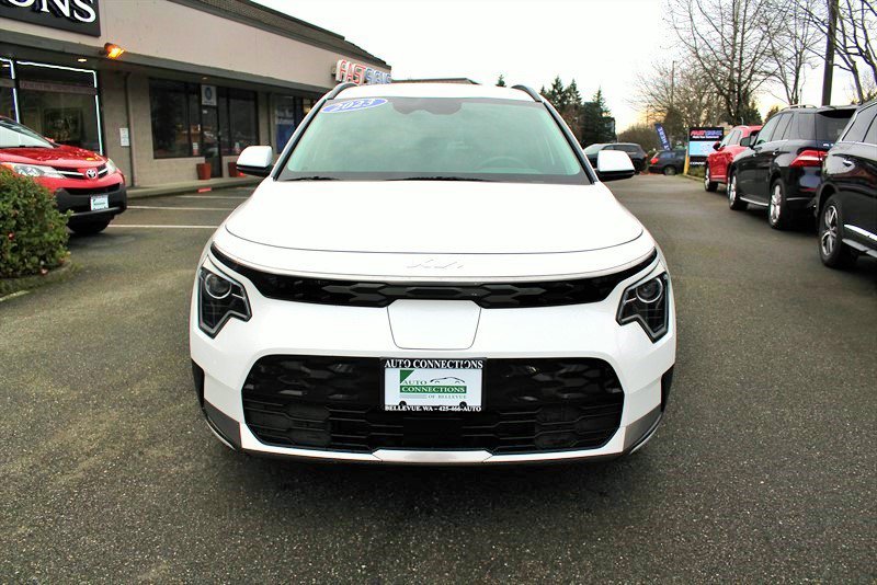 Used 2023 Kia Niro Wind FWD image 3