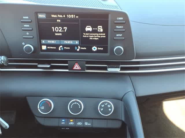 New 2026 Hyundai Elantra SE FWD image 18