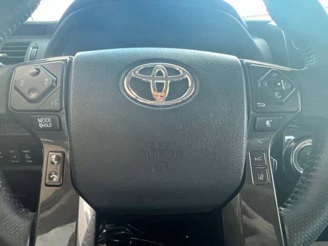 Used 2021 Toyota 4Runner Nightshade AWD/4WD image 18
