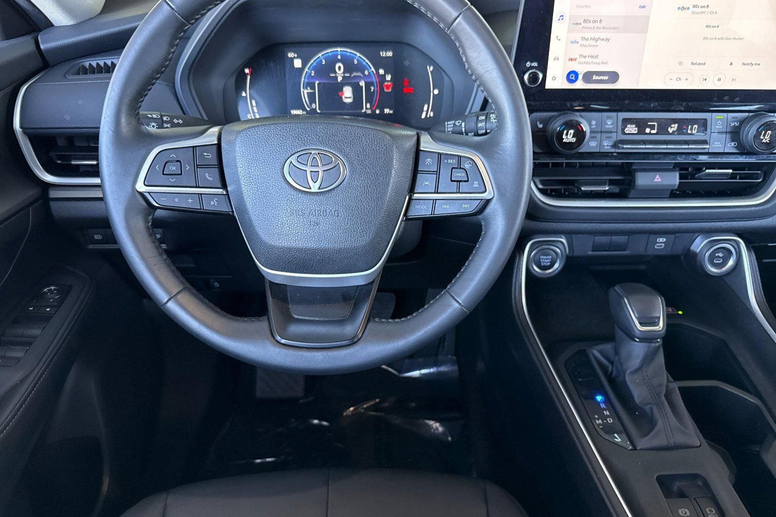 Certified 2025 Toyota Grand Highlander AWD image 18