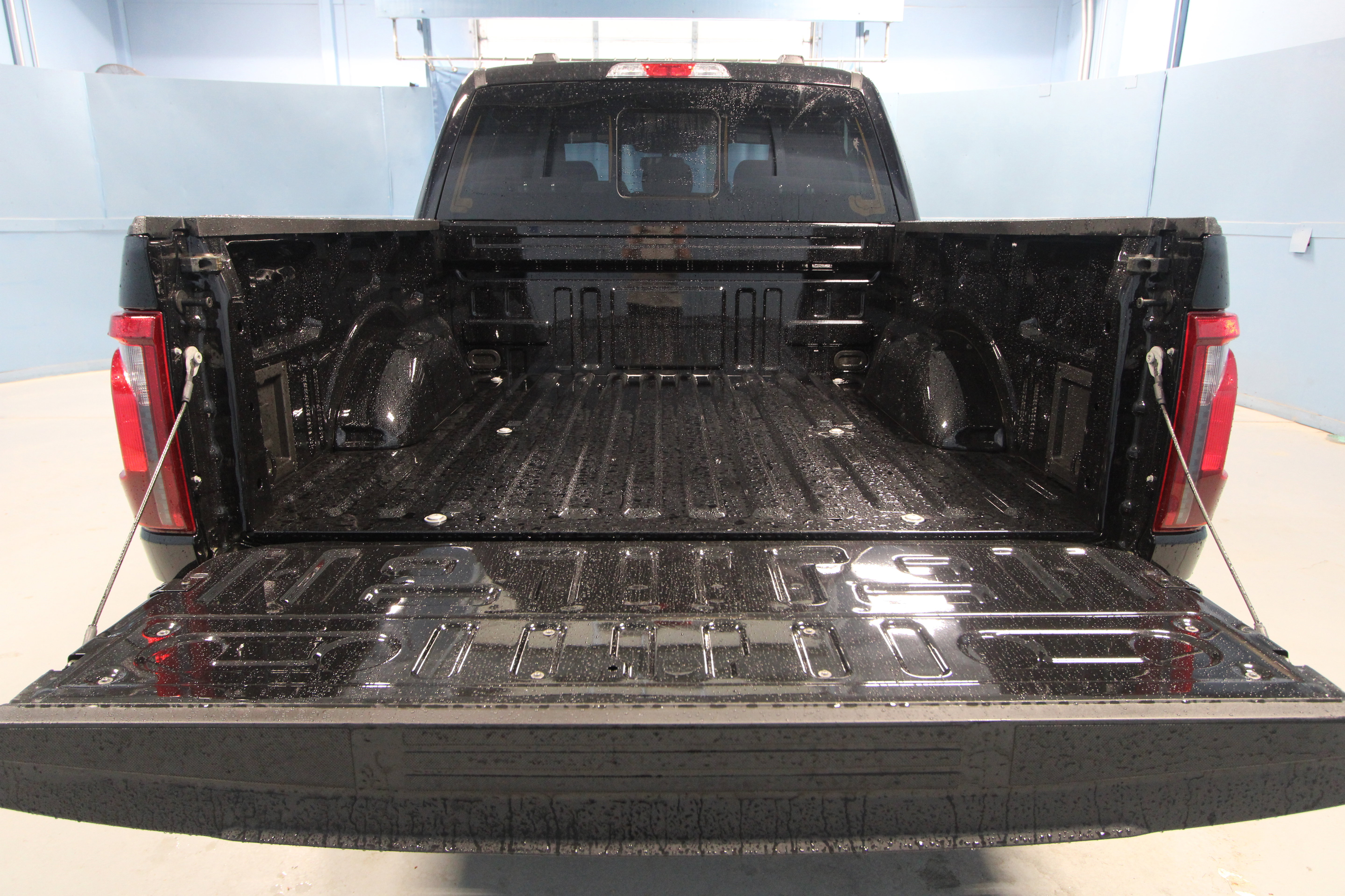 New 2026 Ford F150 XLT w/ Equipment Group 302A MID AWD/4WD image 32