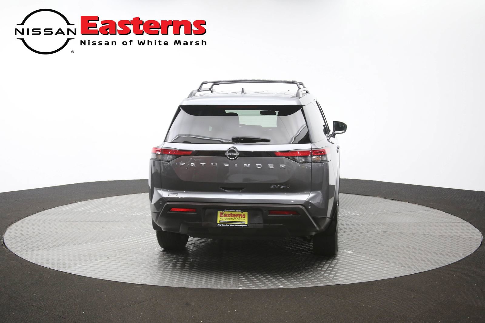Used 2022 Nissan Pathfinder SV AWD/4WD image 35