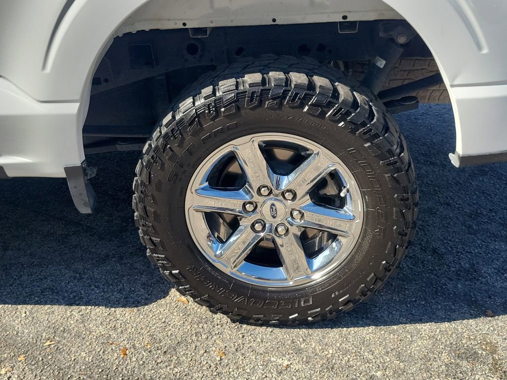 Used 2024 Ford F150 XLT w/ Equipment Group 302A MID image 6