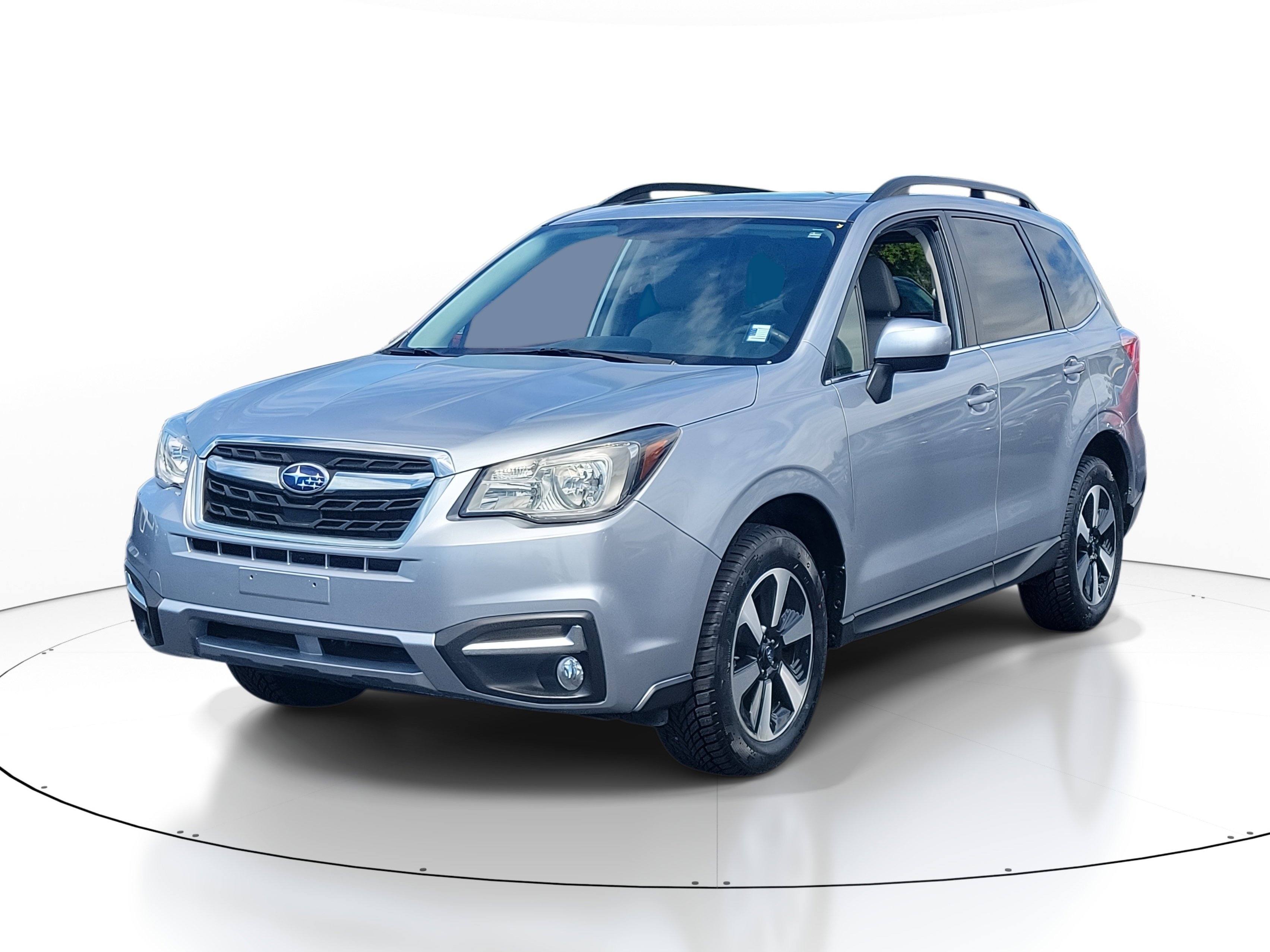 Used 2017 Subaru Forester 2.5i Limited image 3