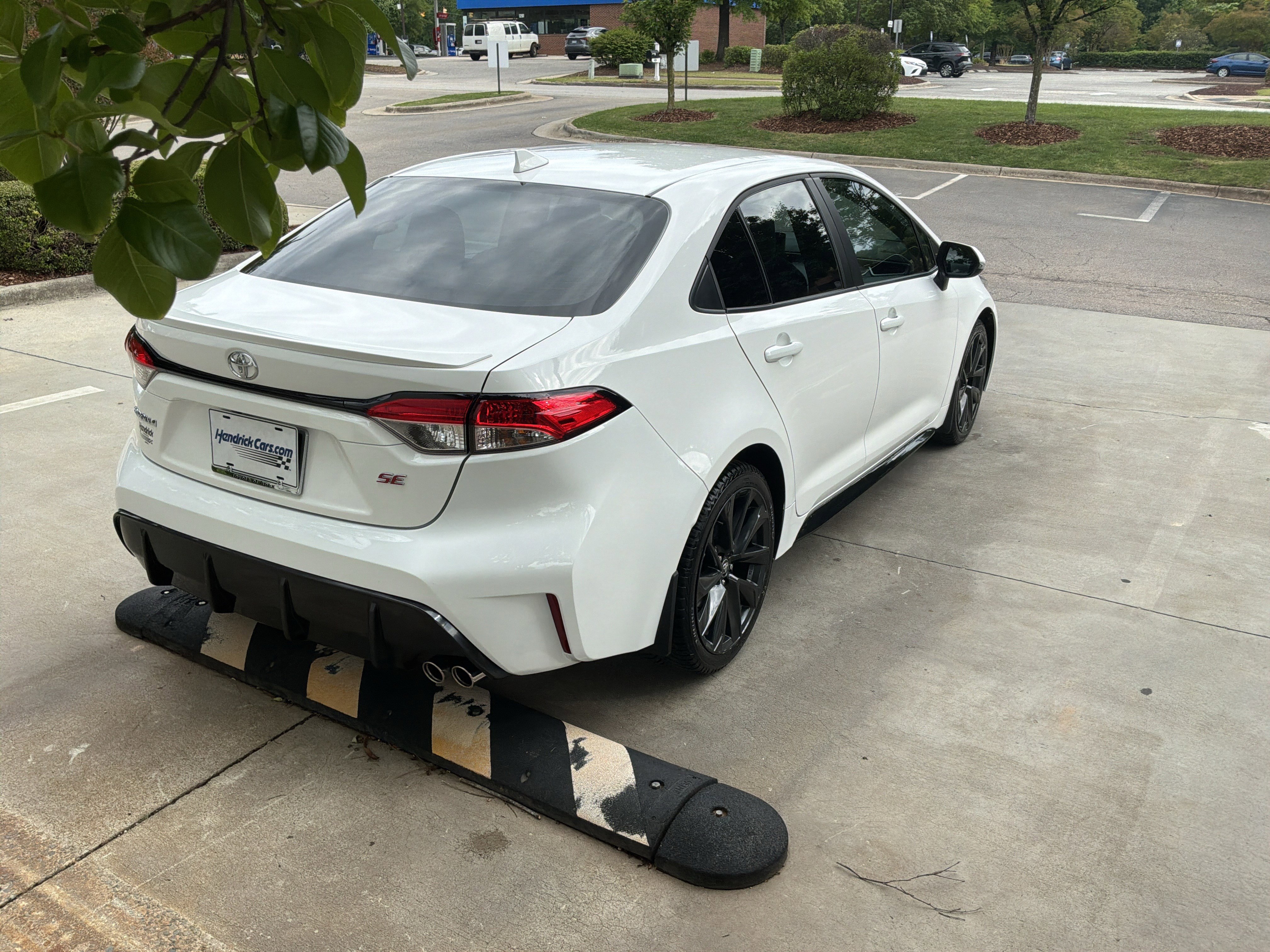 Used 2024 Toyota Corolla SE FWD image 10