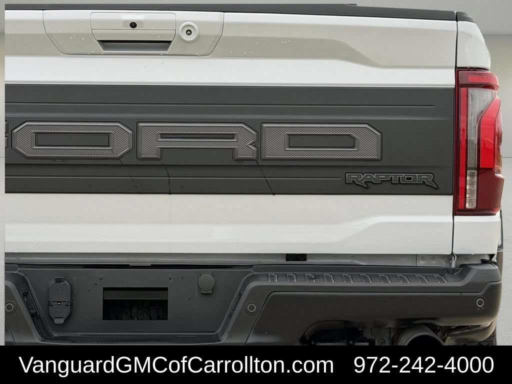 Used 2025 Ford F150 Raptor AWD/4WD image 8