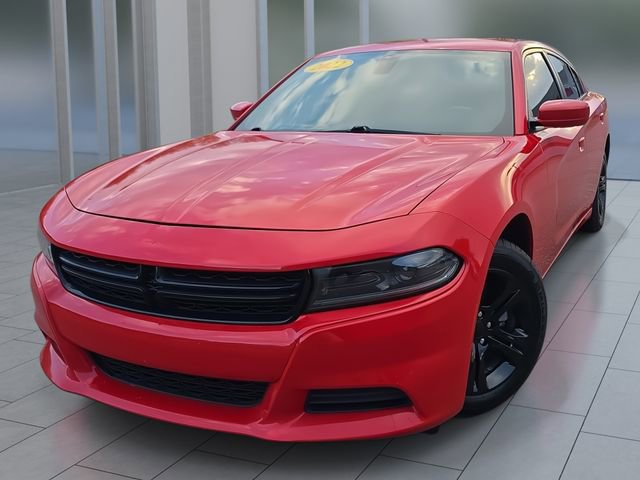 Used 2022 Dodge Charger SXT RWD image 1