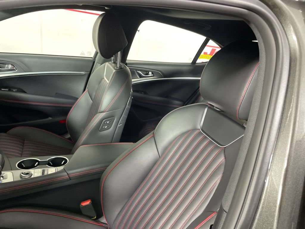 New 2026 Genesis G70 3.3T Sport Prestige AWD/4WD image 21