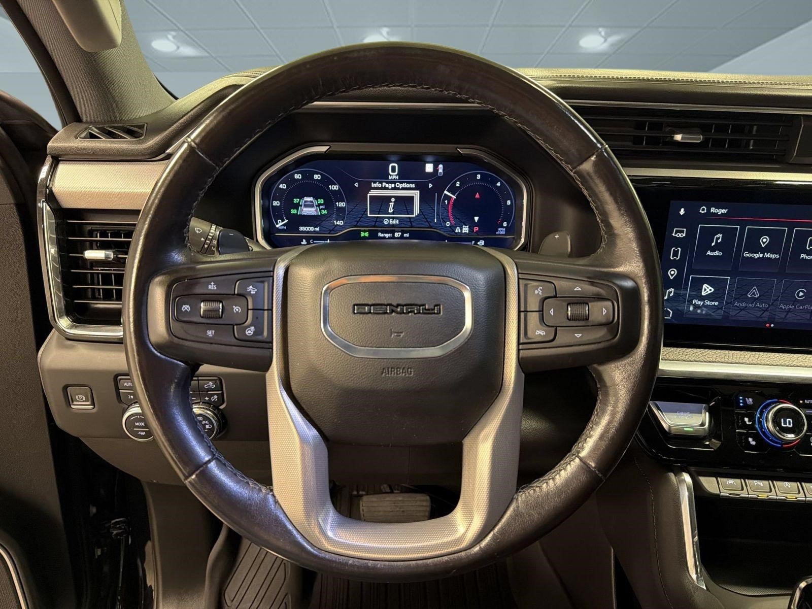 Used 2022 GMC Sierra 1500 Denali w/ Denali Reserve Package AWD/4WD image 15