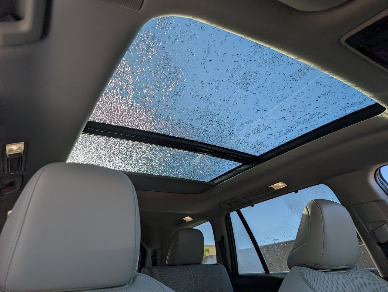 Used 2026 Toyota Grand Highlander Limited image 3