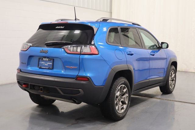 Used 2020 Jeep Cherokee Trailhawk image 9
