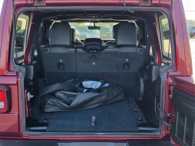 Used 2021 Jeep Wrangler Unlimited Sahara image 11