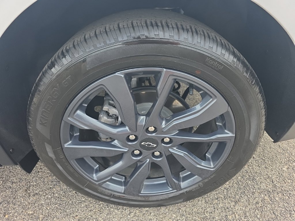 Used 2024 Chevrolet Equinox RS FWD image 8