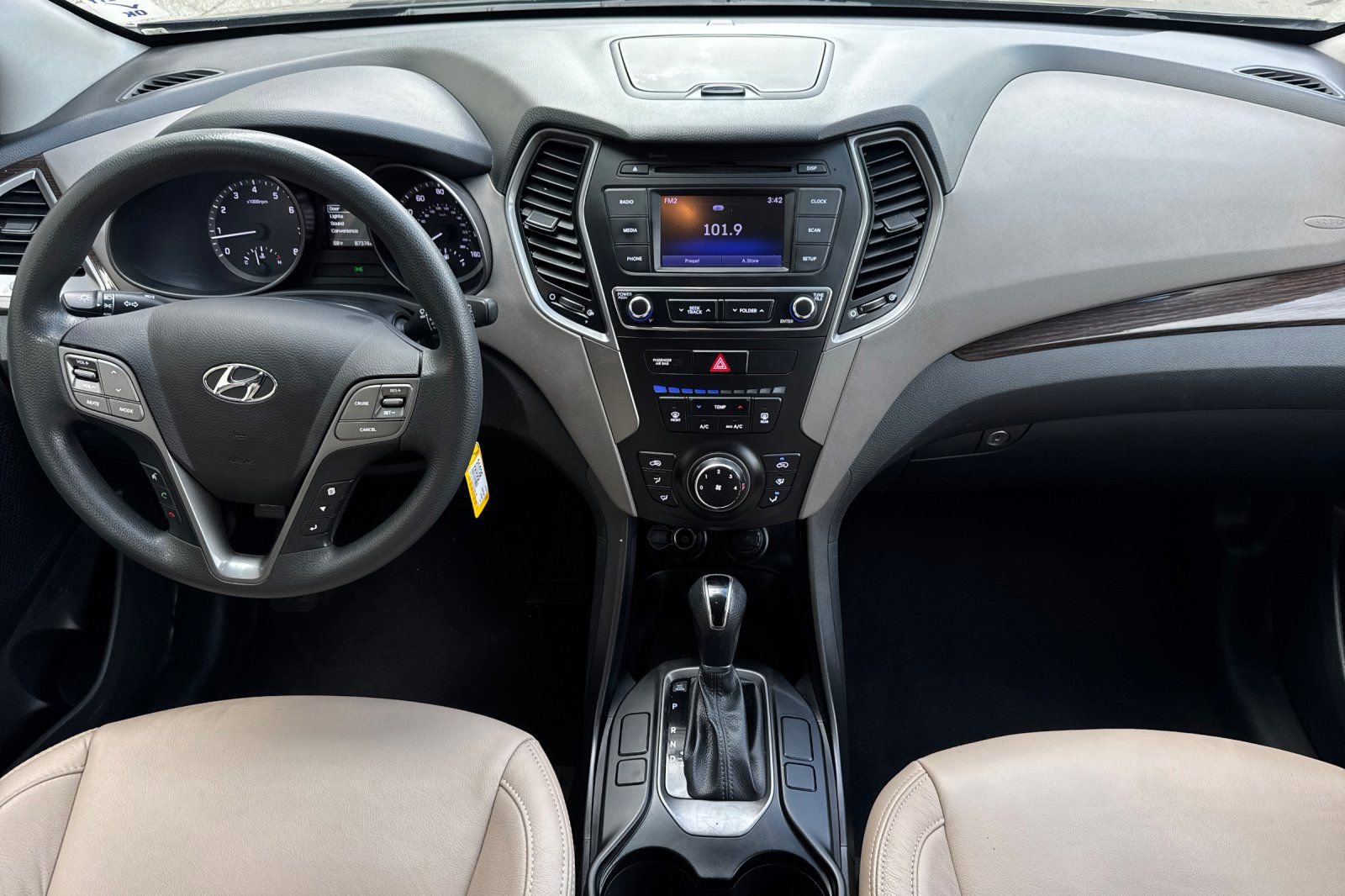 Used 2018 Hyundai Santa Fe Sport AWD/4WD image 13