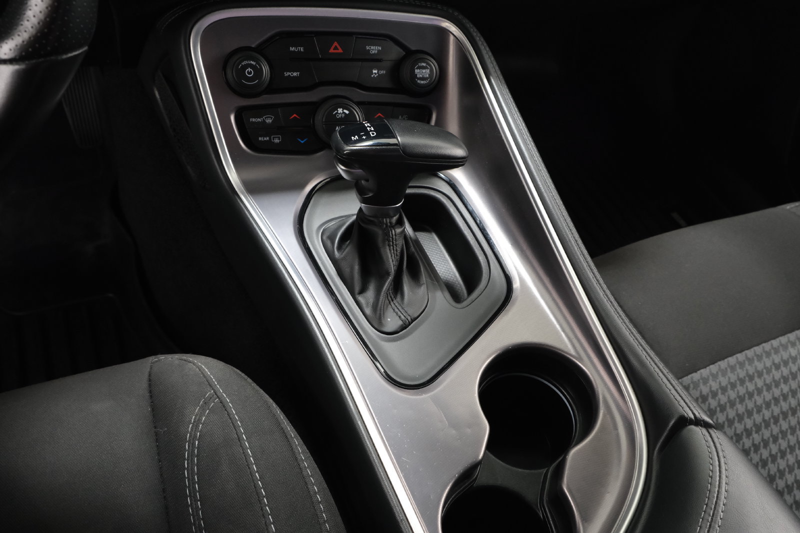 Used 2021 Dodge Challenger SXT RWD image 22