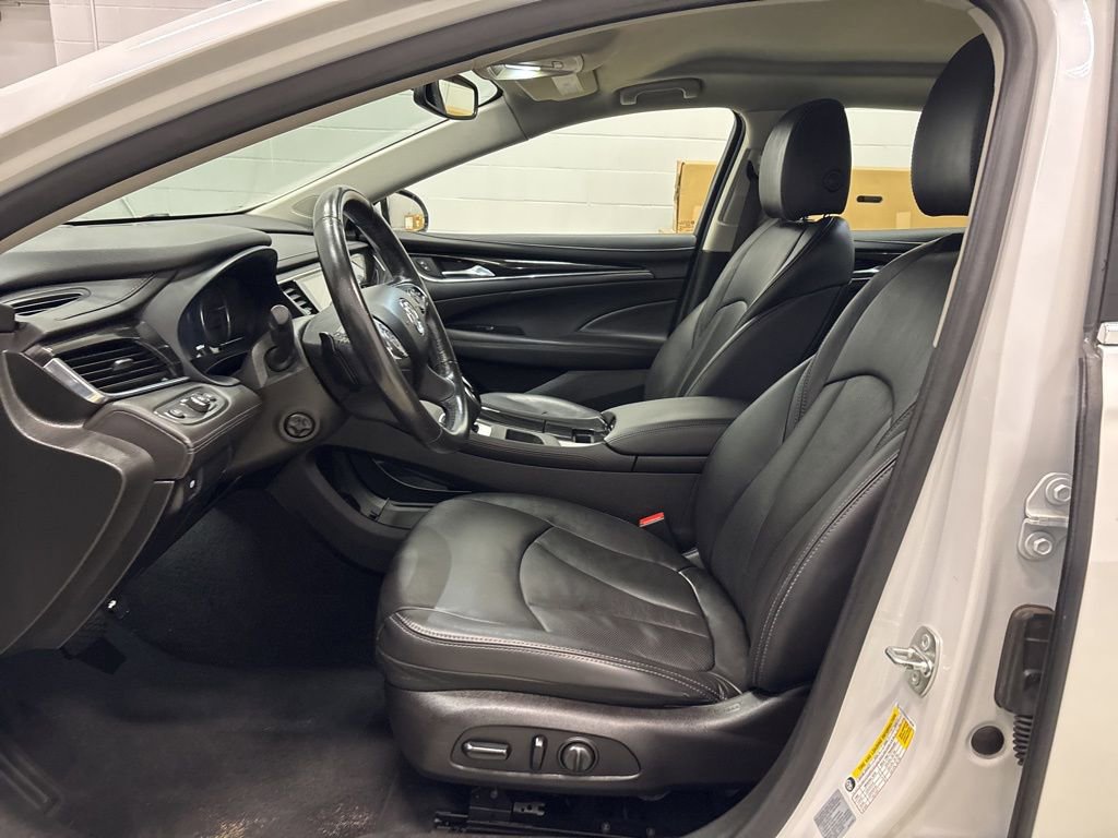 Used 2017 Buick LaCrosse Essence w/ Sights and Sounds Package image 17