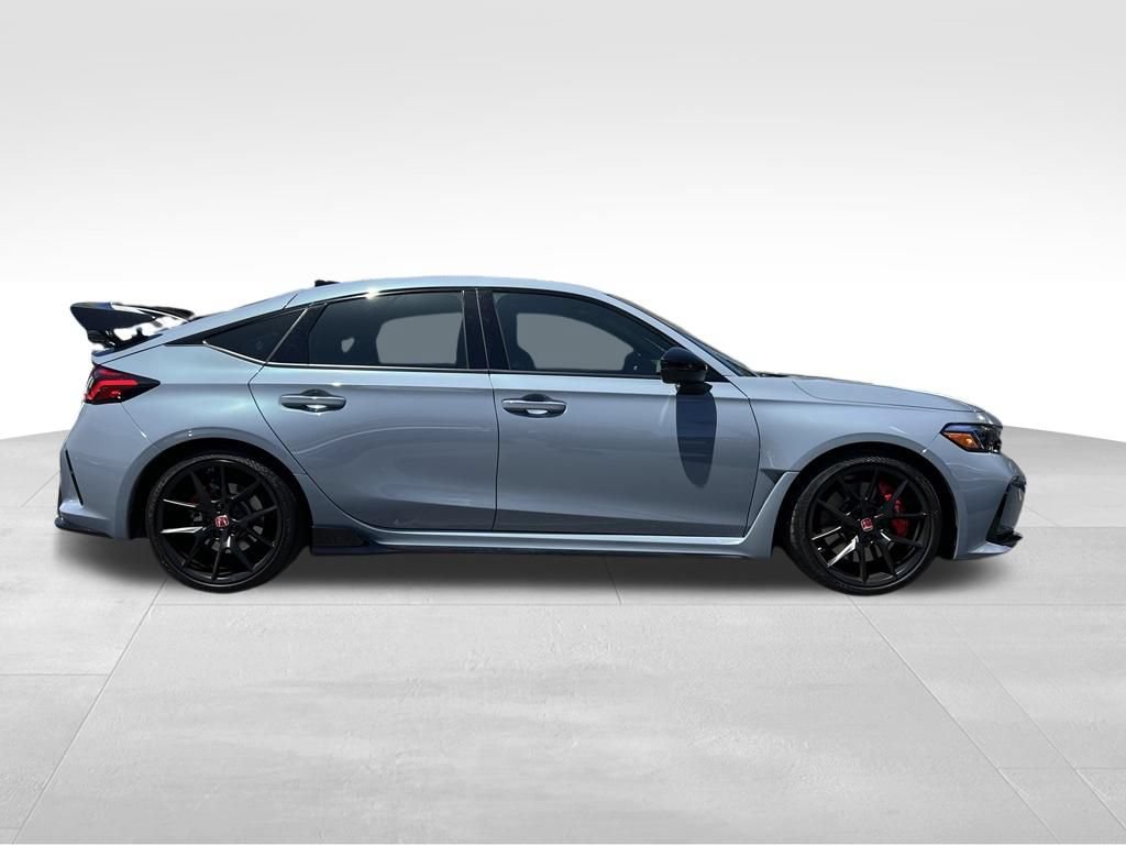 Used 2025 Honda Civic Type R image 6