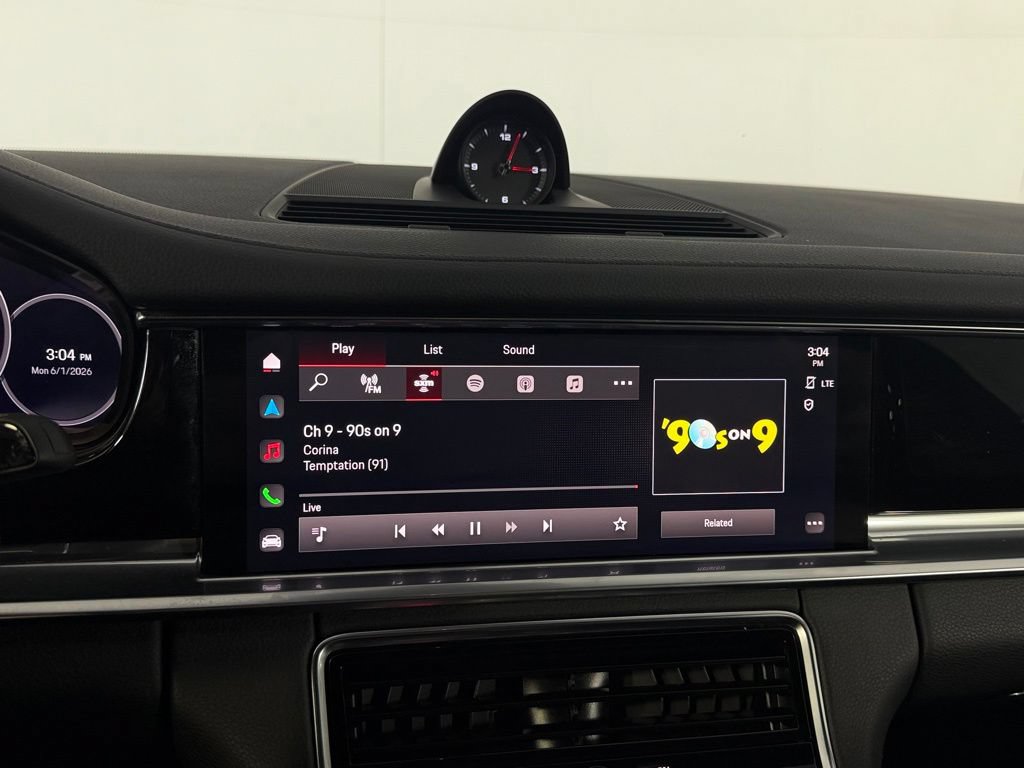 Used 2023 Porsche Panamera w/ Premium Package RWD image 19