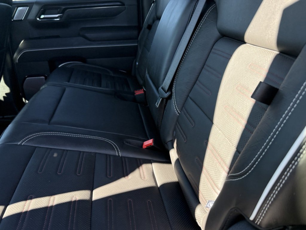 Used 2024 GMC Sierra 1500 AT4X AWD/4WD image 21