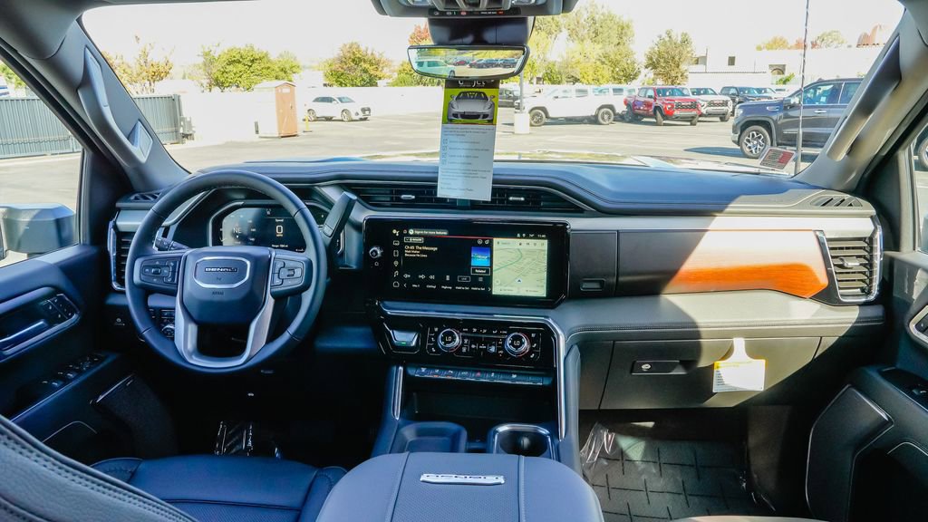 New 2026 GMC Sierra 3500 Denali w/ Denali Reserve Package image 13