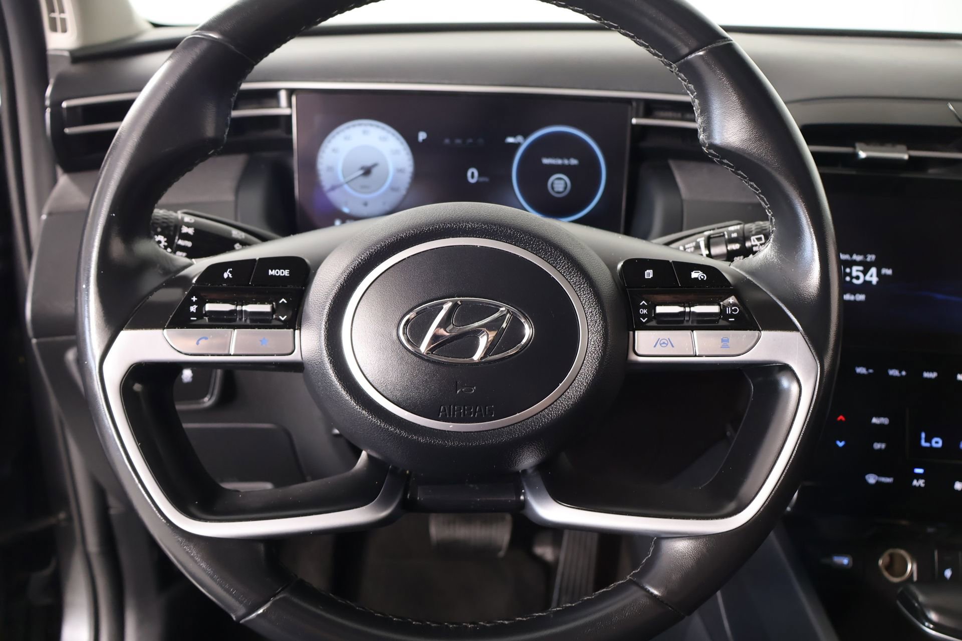 Certified 2024 Hyundai Tucson SEL w/ Convenience Package AWD/4WD image 3