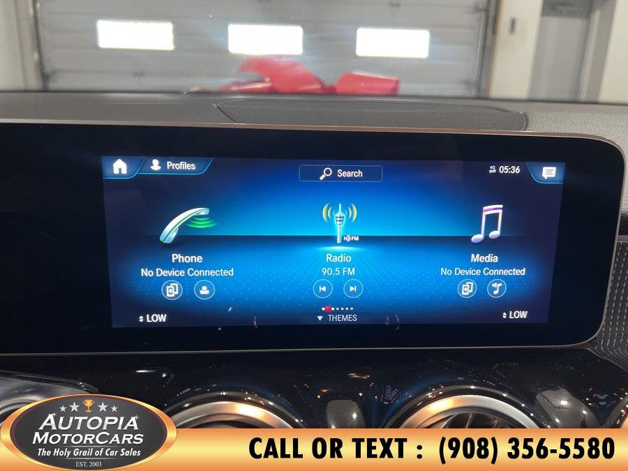 Used 2021 Mercedes-Benz GLB 250 image 30