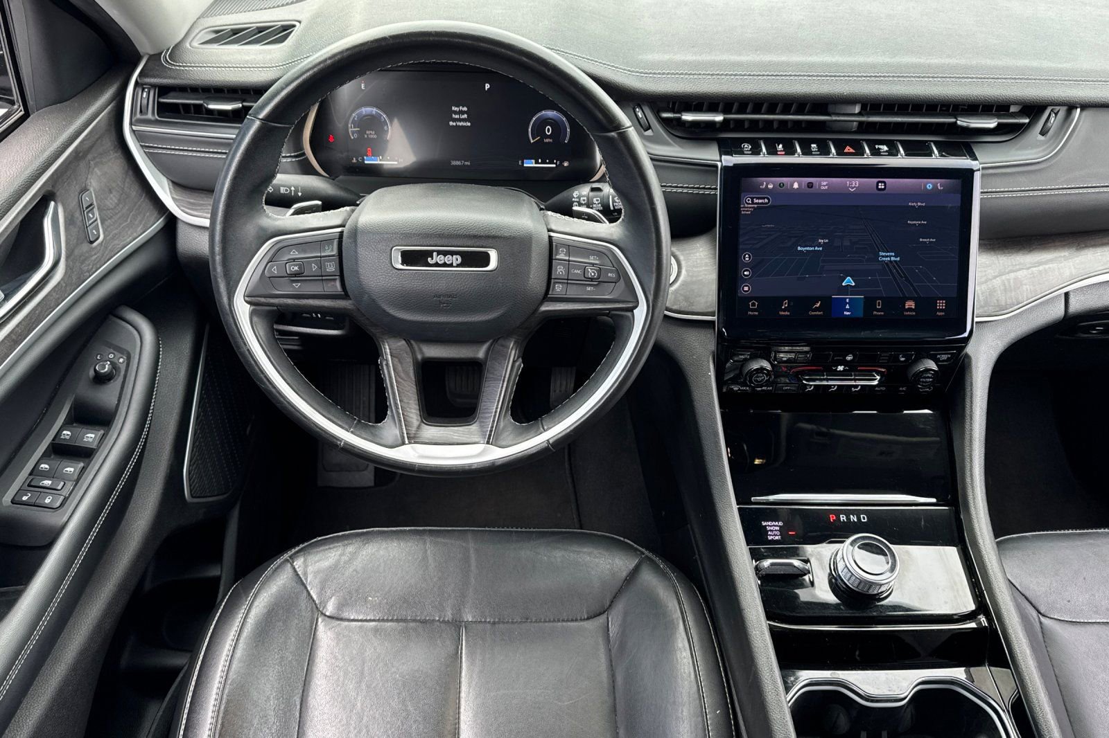 Used 2022 Jeep Grand Cherokee Limited image 17