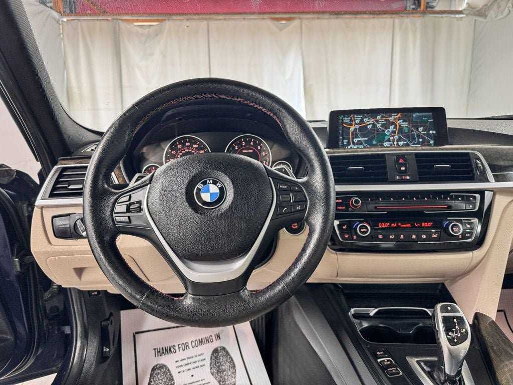Used 2016 BMW 328i xDrive Sedan AWD/4WD image 14
