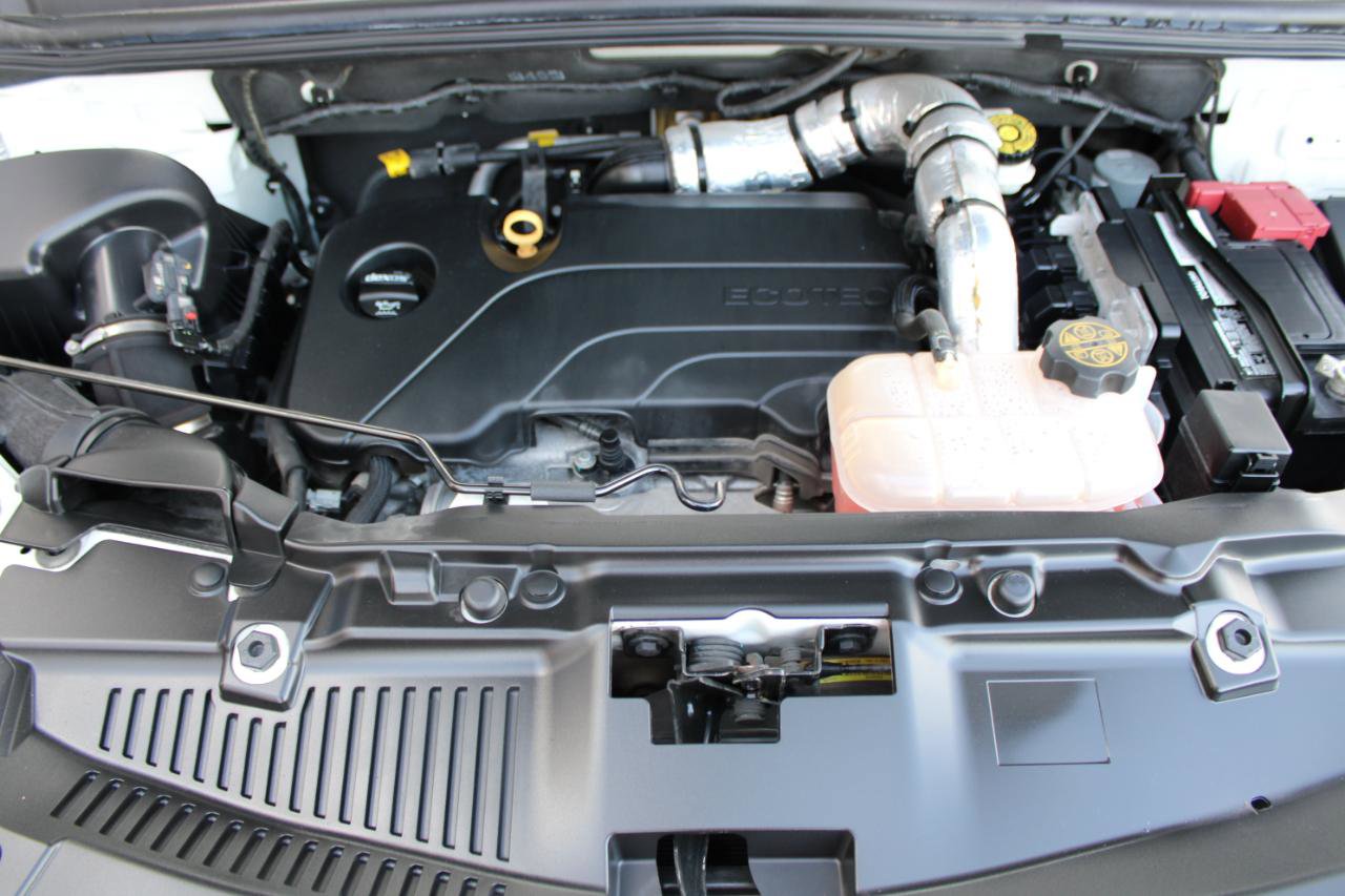 Used 2021 Chevrolet Trax LT w/ LT Convenience Package image 48