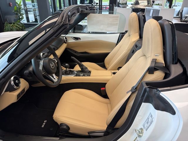 New 2026 MAZDA MX-5 Miata Grand Touring w/ Appearance Package RWD image 9