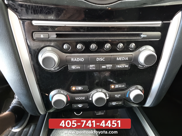 Used 2019 Nissan Pathfinder S FWD image 19