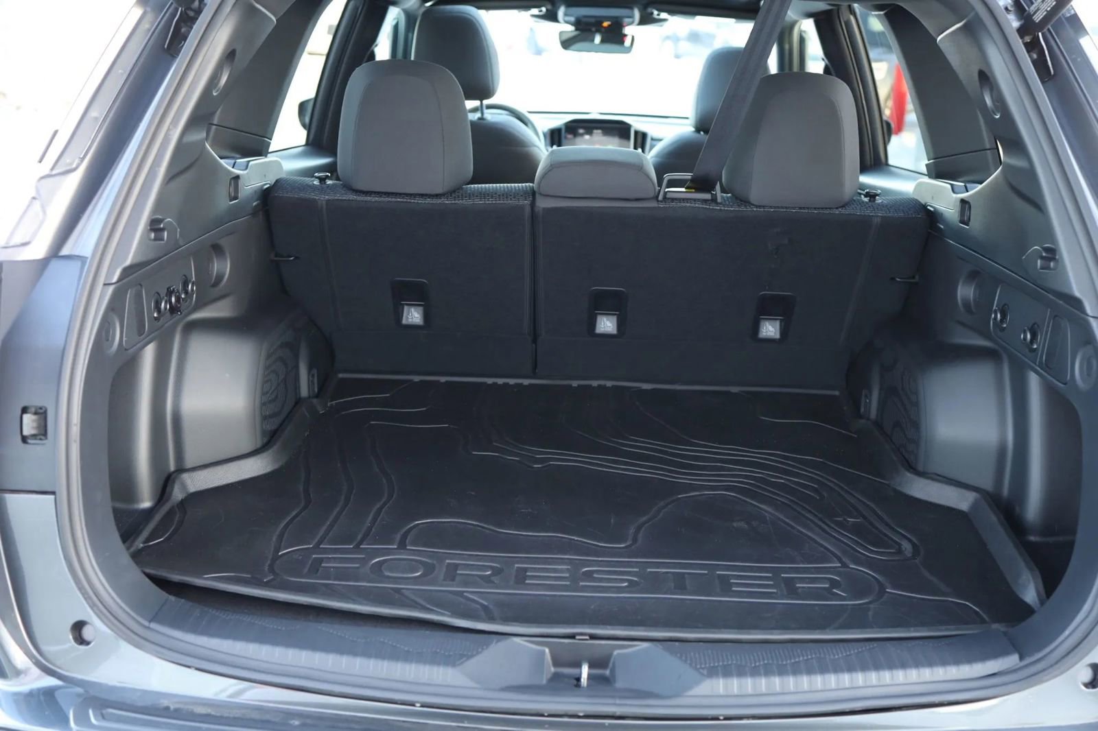 Used 2025 Subaru Forester Premium w/ Convenience Package #1 image 41