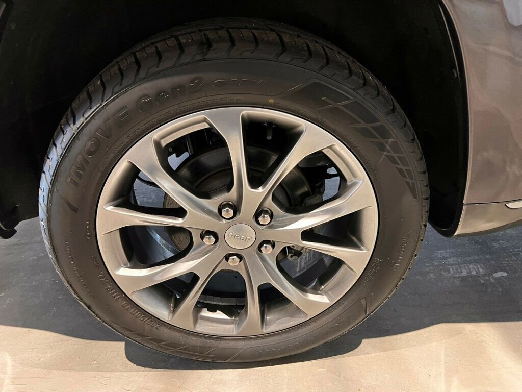 Used 2021 Jeep Grand Cherokee Summit w/ Platinum Series Group image 12