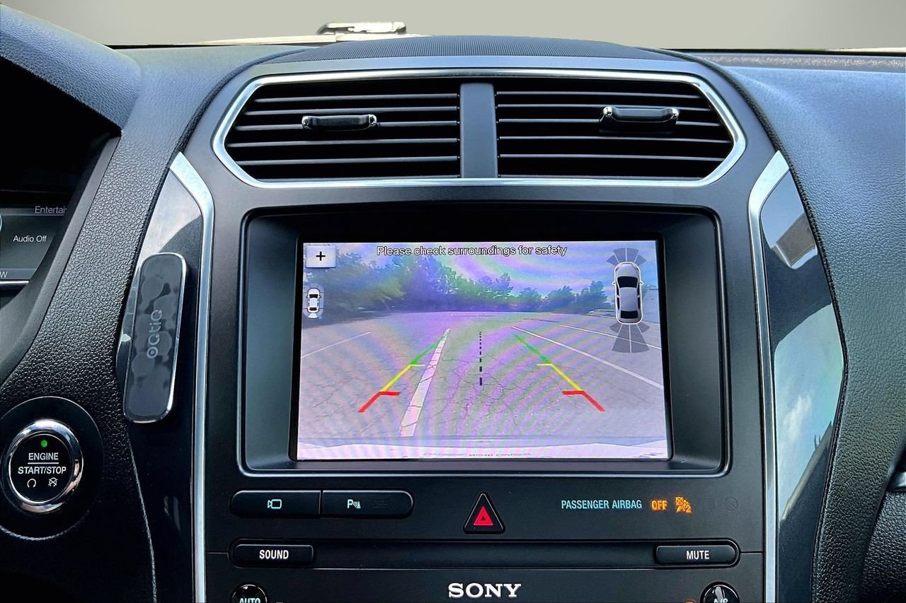 Used 2019 Ford Explorer Sport w/ Equipment Group 401A AWD/4WD image 14