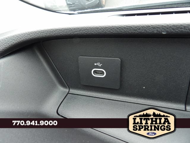 New 2026 Ford Transit 250 148 Medium Roof w/ Load Area Protection Package RWD image 18